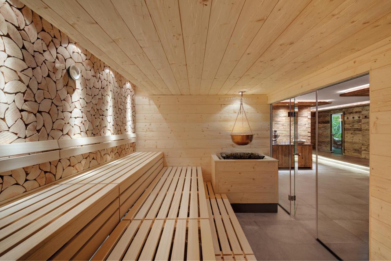 Adler Haeusern Gourmet & Spa Hotel Экстерьер фото